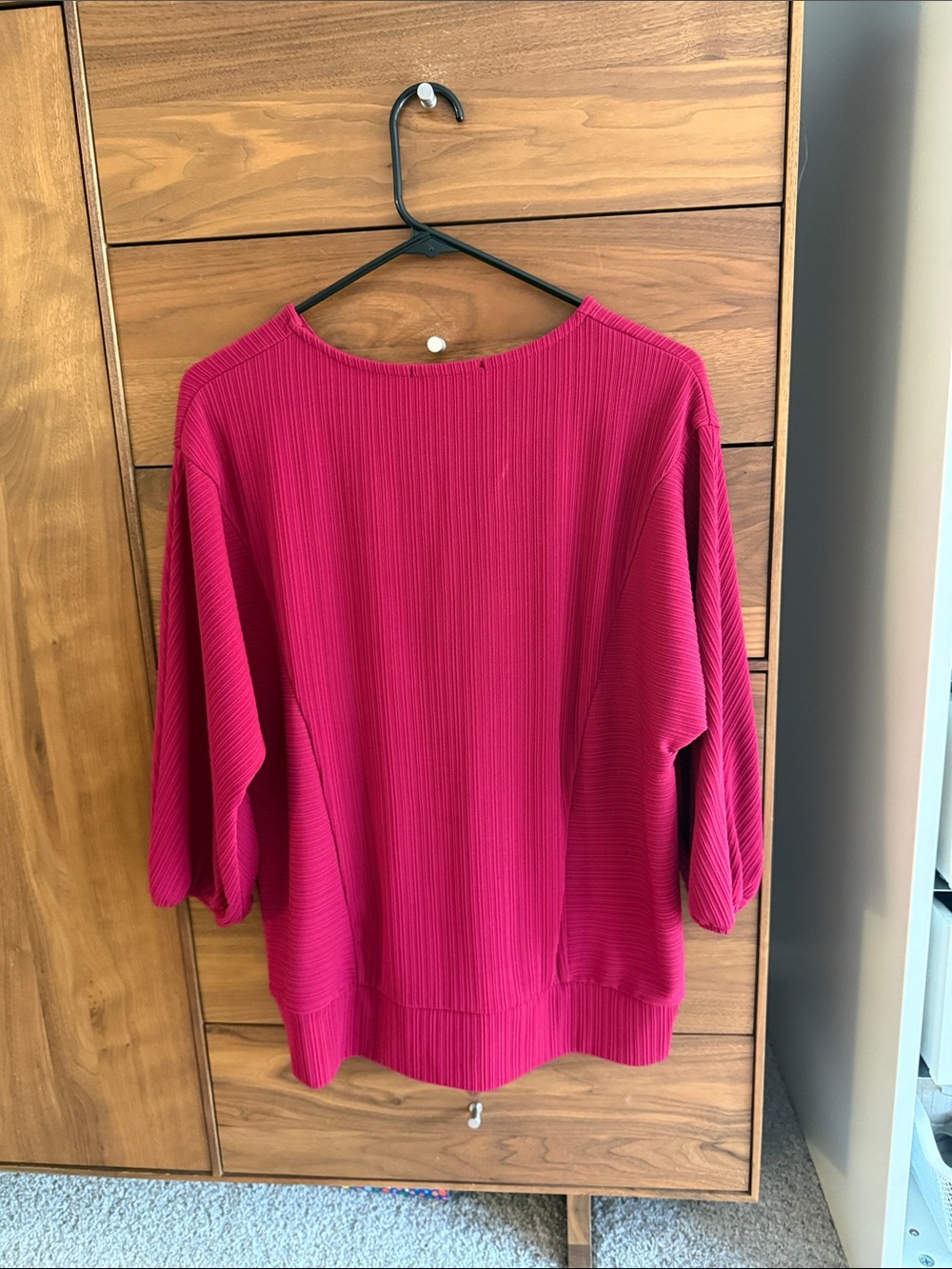 Adrienne Vittadini Pleated Knit Crewneck Sweater Size M | Raspberry | Balloon Sl - Picture 5 of 8